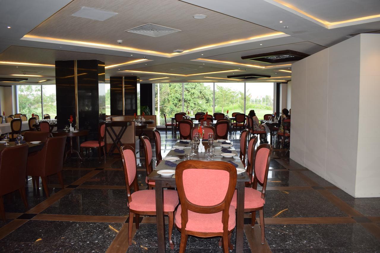 Defence Raya Golf & Country Club Hotel Lahor Kültér fotó